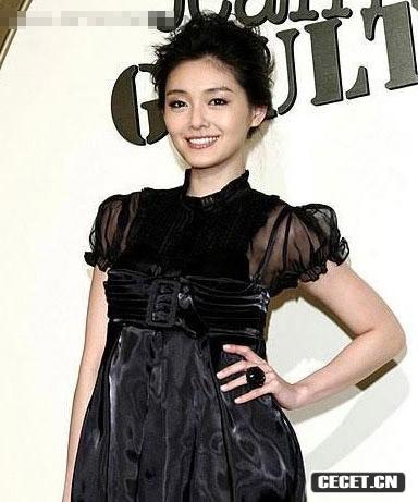 大S穿10萬(wàn)洋裝看秀