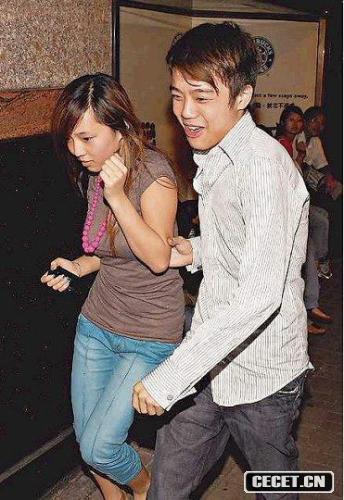 霍詠詩(shī)和JC