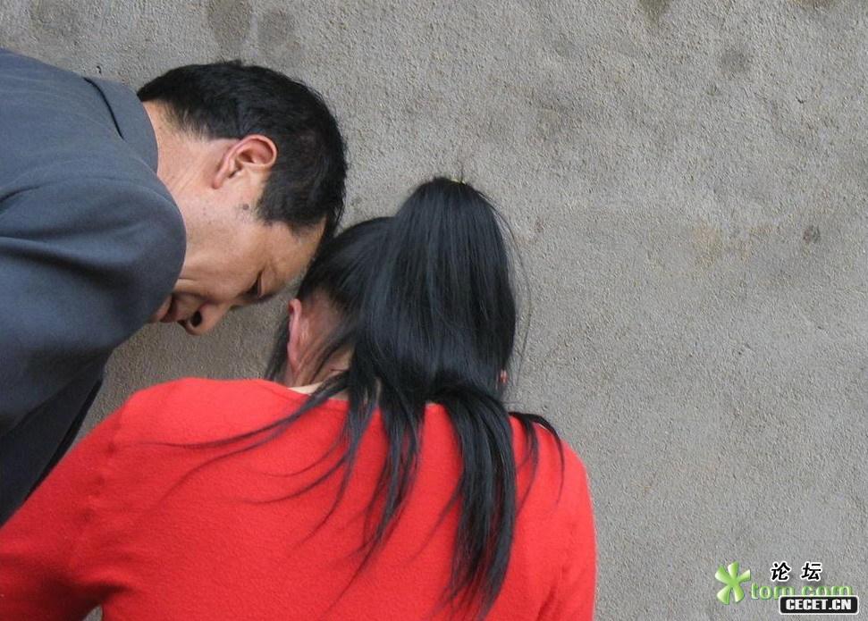 聽(tīng)說(shuō)她一天賺了100元左右..