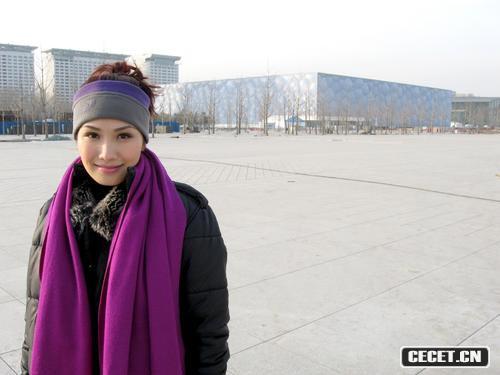 亞視美女主持袁彩云錄制奧運專(zhuān)輯節目