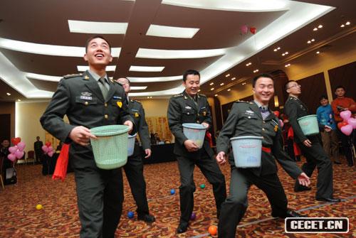 "讓愛(ài)情來(lái)得再猛烈些吧!"