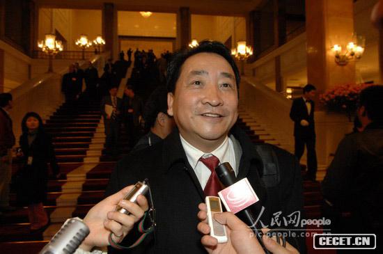 Dϯʮһȫ˴һΕ(hu )h_(ki)Ļ(hu )f(xi)ίTӛ߲L(fng)