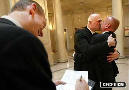 Ї񹫼s(cicil,solidarity pact)ͬ԰H^Й(hu )U(hu )