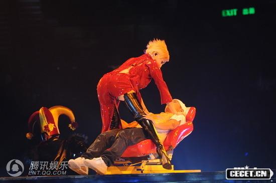 劉美君與林海峰