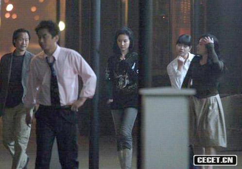 身材高挑顯婀娜