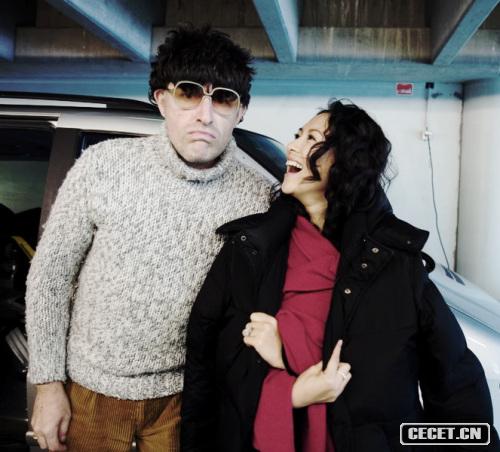 ⹤ˆTcӰ߀һ(g)niceù@ΏVƬĔz^(gu)ҲԿ(li)һ(g)[ӵćHӰŶ