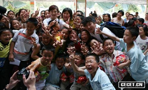 快樂(lè )的孩子們