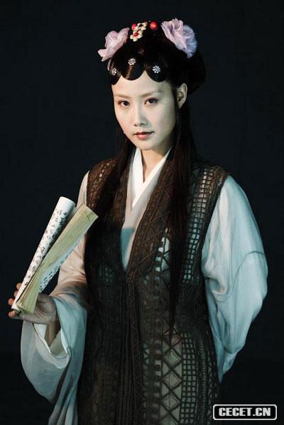 丁荔飾演成年探春