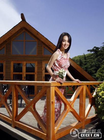 左小青最新寫(xiě)真曝光