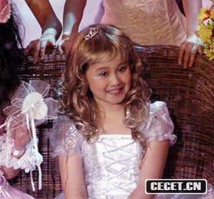 趙本山離異再婚的龍鳳胎女兒