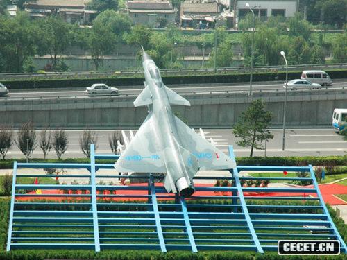 中國一航殲十飛機等比例模型