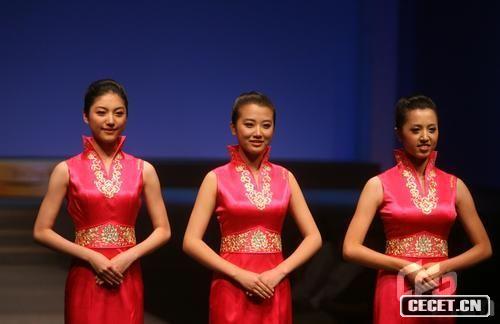 北京奧運會(huì )頒獎禮儀服裝