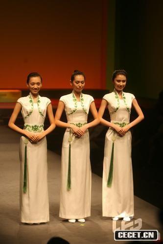 北京奧運會(huì )頒獎禮儀服裝