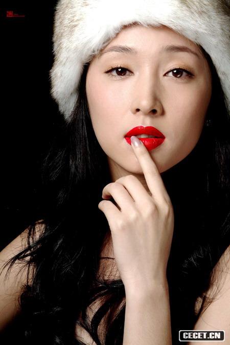 Ε 1982.6.29 h W(xu)УӰW(xu)Ժݱ ҕ 2006ƽС㡷 ҵĐ(i) ׶ 2005o(w)ֱ衷Ϲ V棺ԡ¶ L(fng)Ӱϴl(f)ˮ