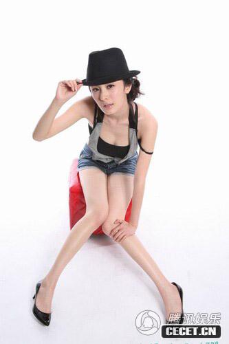 楊冪最新寫(xiě)真照