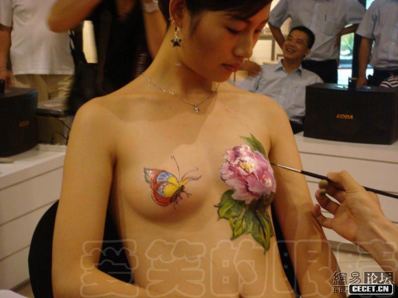 現場(chǎng)人體彩繪