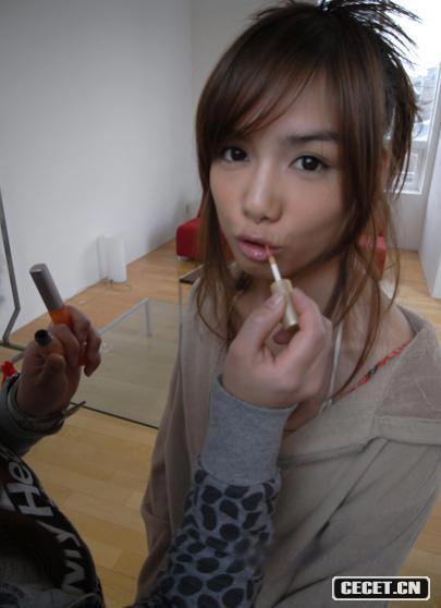 超女陳怡AV女優(yōu)寫(xiě)真