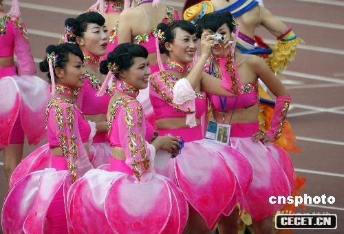 82W\(hu )_(ki)ĻʽڡB(nio)M(jn)(zh)ɻ݆Tڈ(chng)Ⱥ(chng)r(sh)