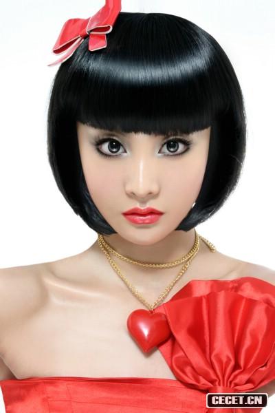 青春美少女組合全裸出鏡