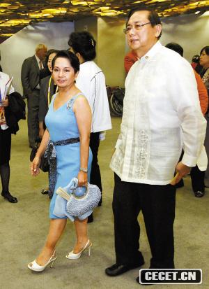 菲律賓總統阿羅約和丈夫