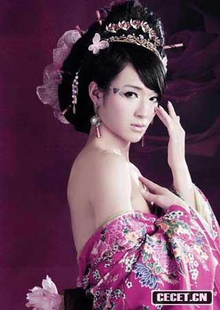 從未見(jiàn)如此驚艷的男人