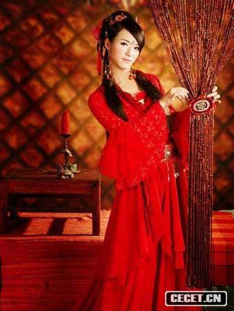 從未見(jiàn)如此驚艷的男人