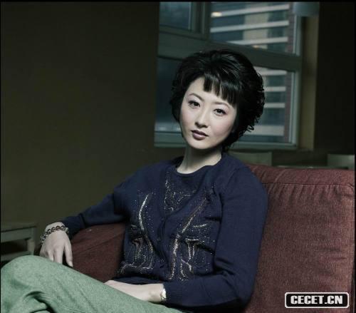 胡紫薇罕見(jiàn)寫(xiě)真 張斌妻子曾經(jīng)動(dòng)人時(shí)