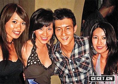 £ttꐹϣɌϱAһgʹQҲЦݝM(mn)ֱһŮwʾTcտr(sh)ͬһ