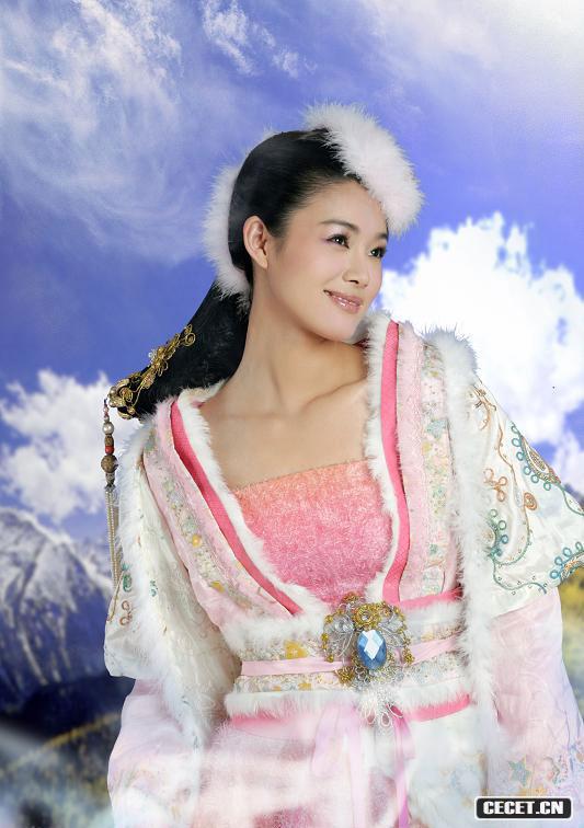 于娜飾白毛靚鼠