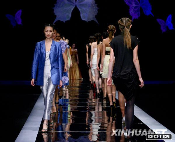 118ģЇHr(sh)bܡŮb°l(f)(hu )չʾnOӋOӋĕr(sh)b