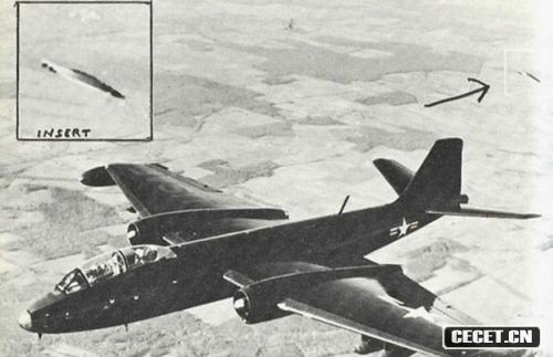 19579һԇwTڼ၆ݐ(i)AƝ܊ظĔz@ƬƬ@ʾһ(g)UFOڸۙһB-47 ʽwC