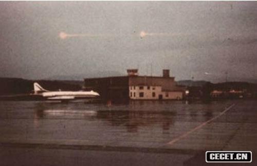 1966һλwаȫTʿC(chng)ˡ_أZurich-Kloten.ϿĔzɂ(g)tɫwԺʿչ˾wІTMϵ¡˹׹_(ki)@Ƭ