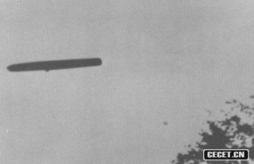 196773̡M_Íumĵ@ƬƬϿԿһ(g)ѩѠĴwM𠖹Ӌԓws700ӢL(chng)Ƭ·һ(g)^Сw