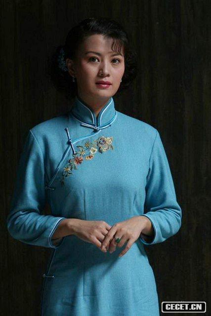 圍城里的唐曉芙