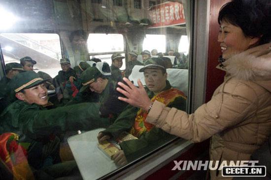 1210һҌڻ܇(ch)վ±200±վ܇(ch)܊I(yng)Al(f)