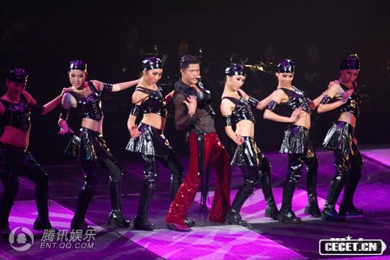 郭富城今天在臺北小巨蛋開(kāi)唱