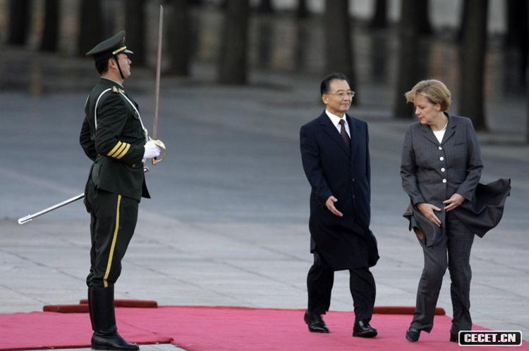 1023ЇҿؼҌ(hu )Ö|T(mn)V(chng)ĬˠL(fng)AeКgӭxʽĬˠ˴΁(li)AǞϯߌÁW(hu ) (D1)