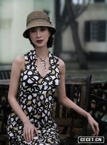 金巧巧復古濃郁美驚艷