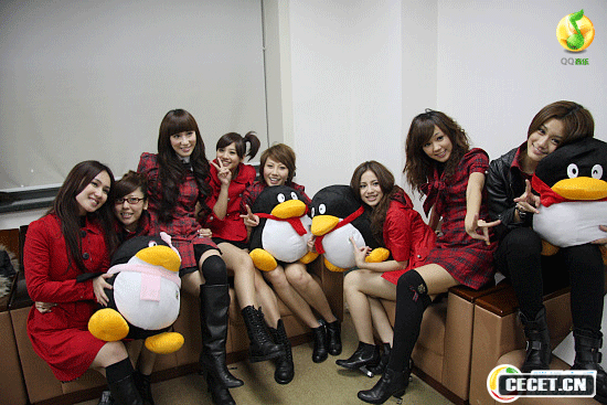 黑GIRL與QQ的親密接觸