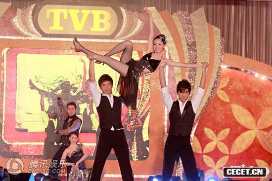 TVB藝人盛裝答謝廣告客戶(hù)