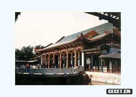 靜谷的北邊就是香藕齋了