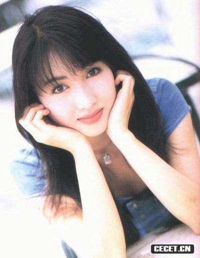 黎姿出身沒(méi)落電影