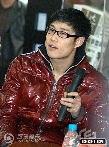 小沈陽(yáng)照片售價(jià)50元一張