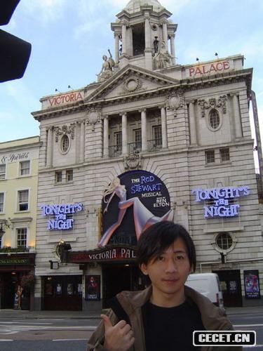 魔術(shù)師劉謙生活近照