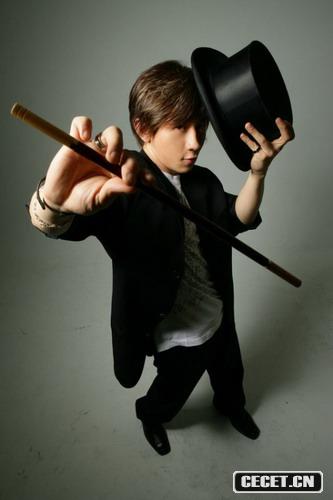 魔術(shù)師劉謙生活近照