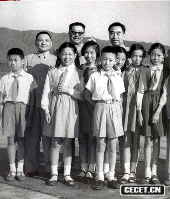 ܶ(li)СƽRꃺͯһ1961꣩