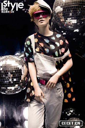 李宇春新造型艷光四射