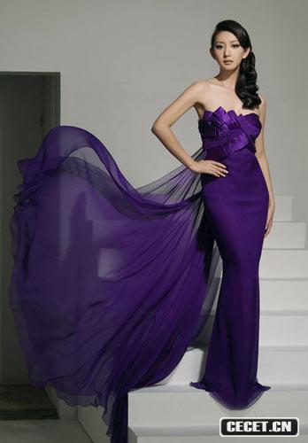 唐一菲寫(xiě)真