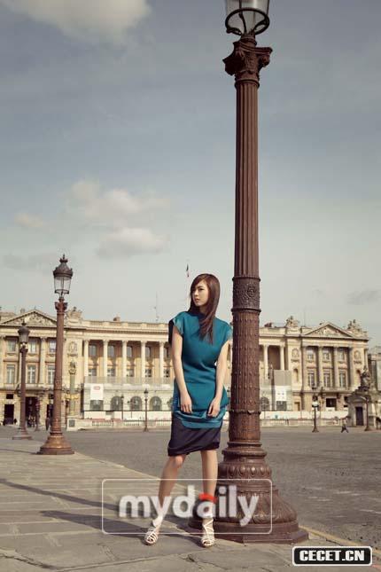 李妍熙巴黎拍攝寫(xiě)真