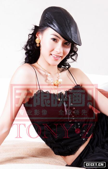 張柏芝嫵媚寫(xiě)真